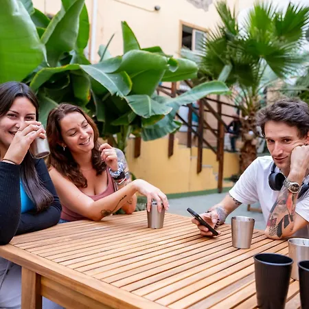 Jungle House Hostel Las Palmas